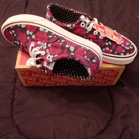 Vans Shoes - 🆕️ SALE TODAY ONLY Vans Doheny Skate Shoes